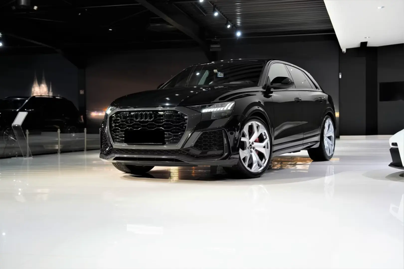 Audi Rsq8
