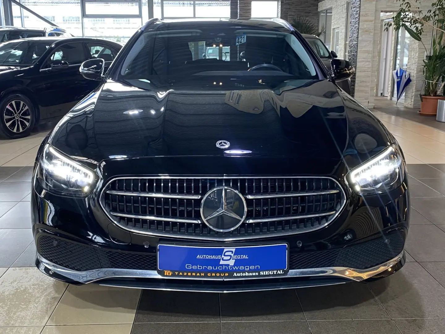 Mercedes-Benz E 220