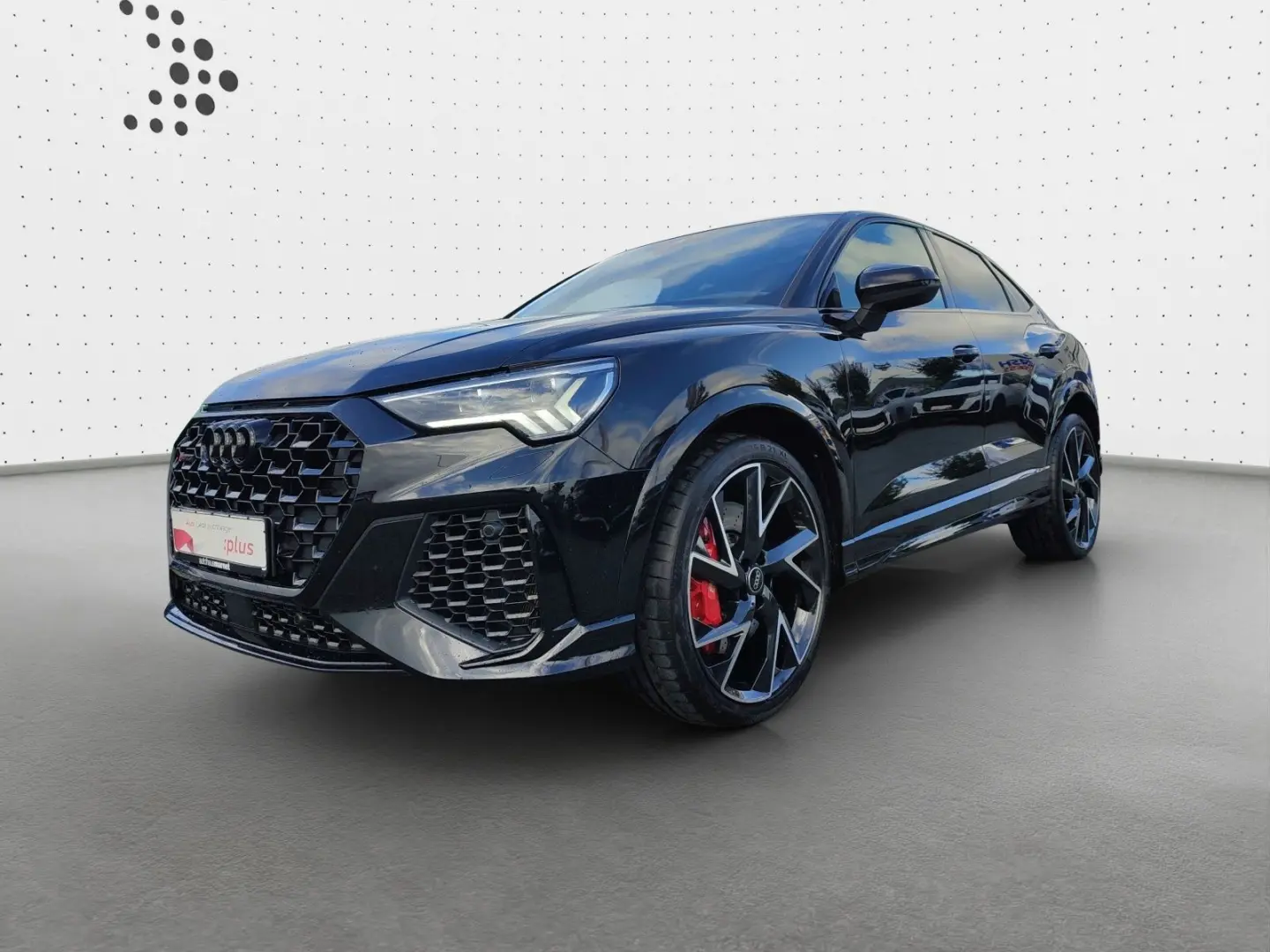 Audi Rsq3