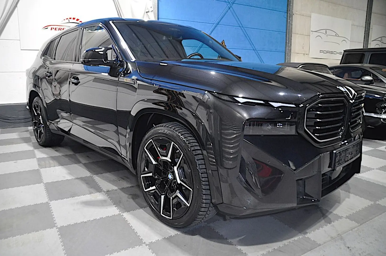 BMW Xm
