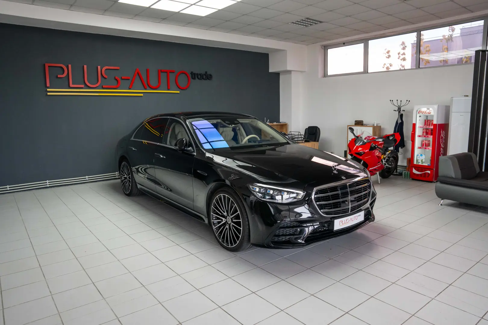 Mercedes-Benz S 400