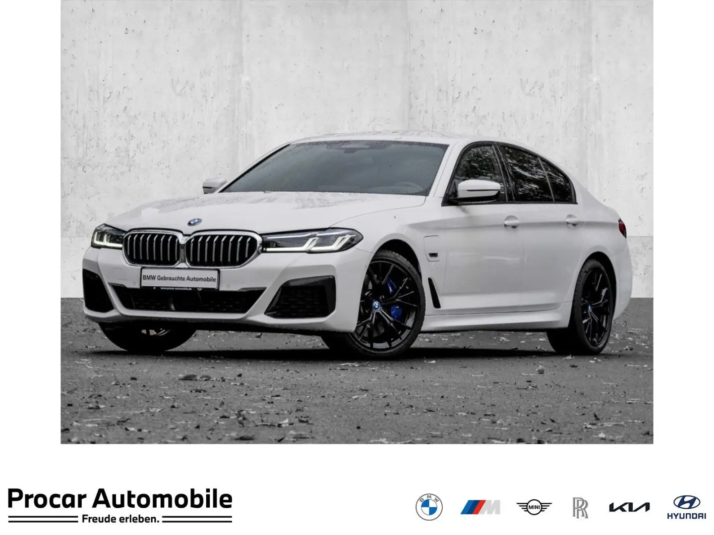 BMW 545