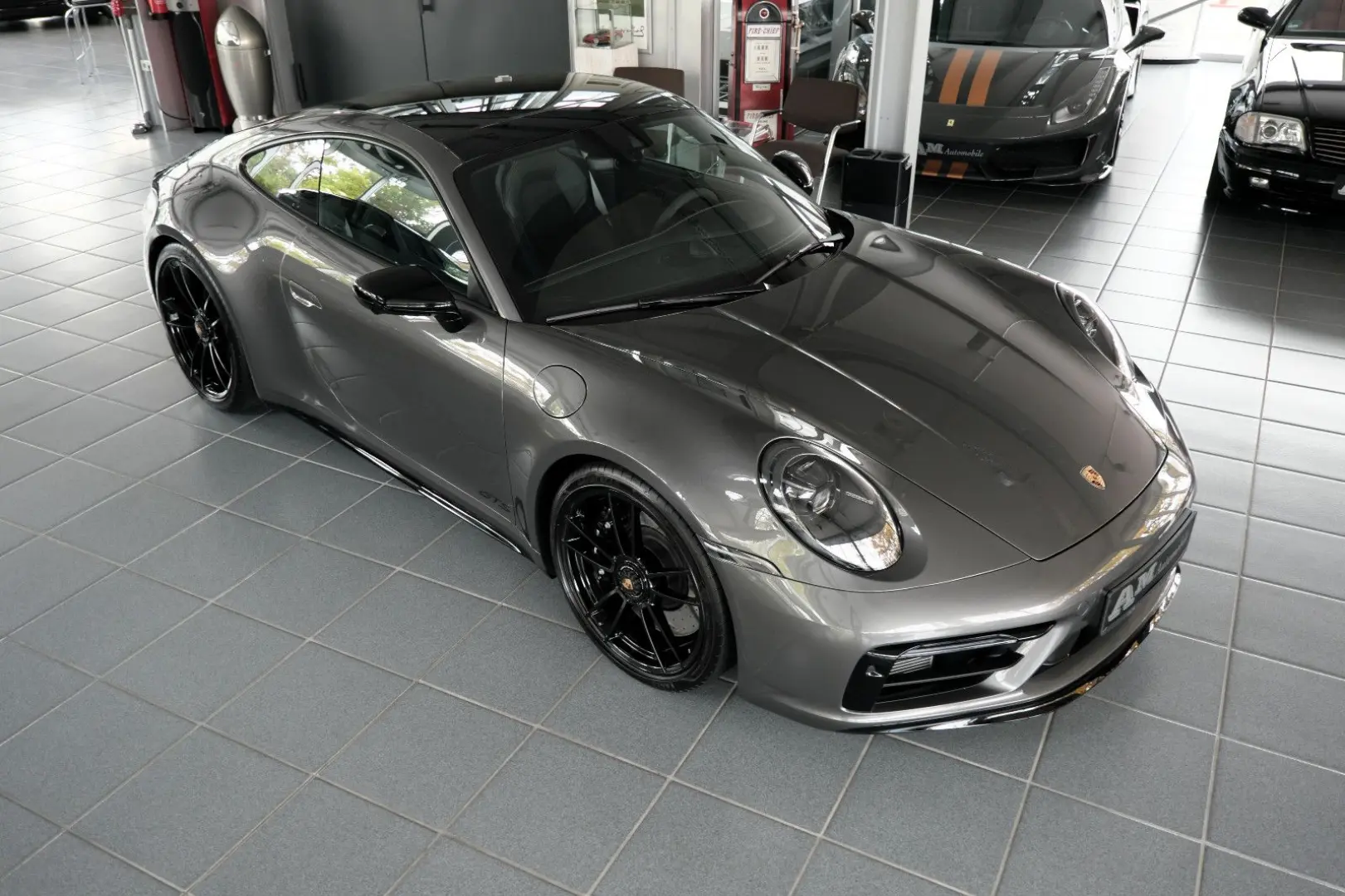 Porsche 992