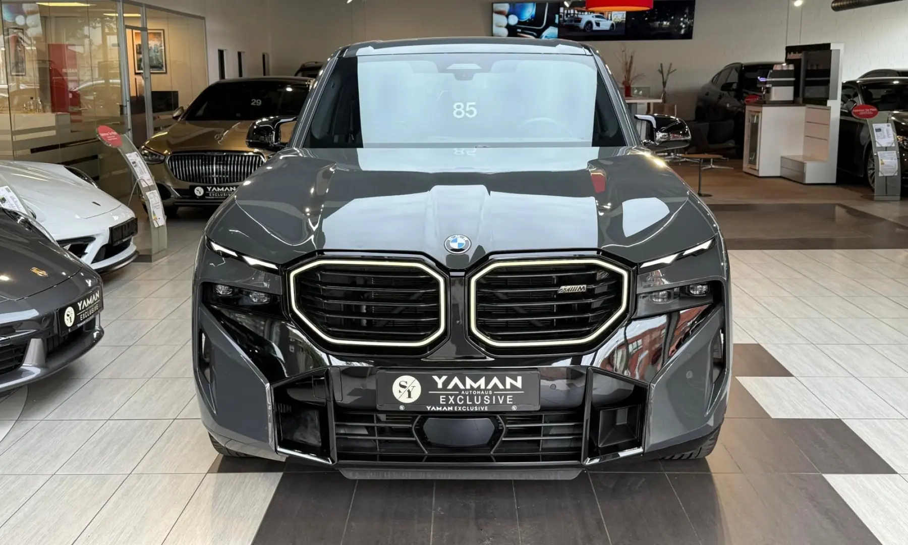 BMW Xm