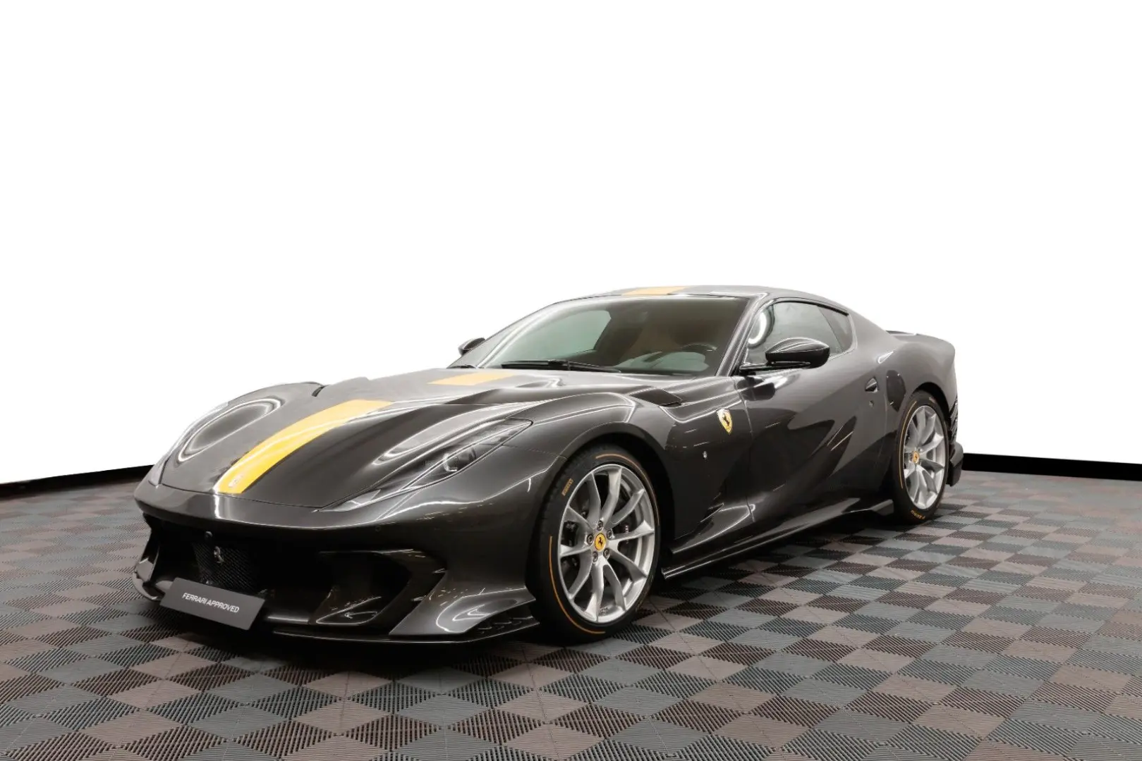 Ferrari 812