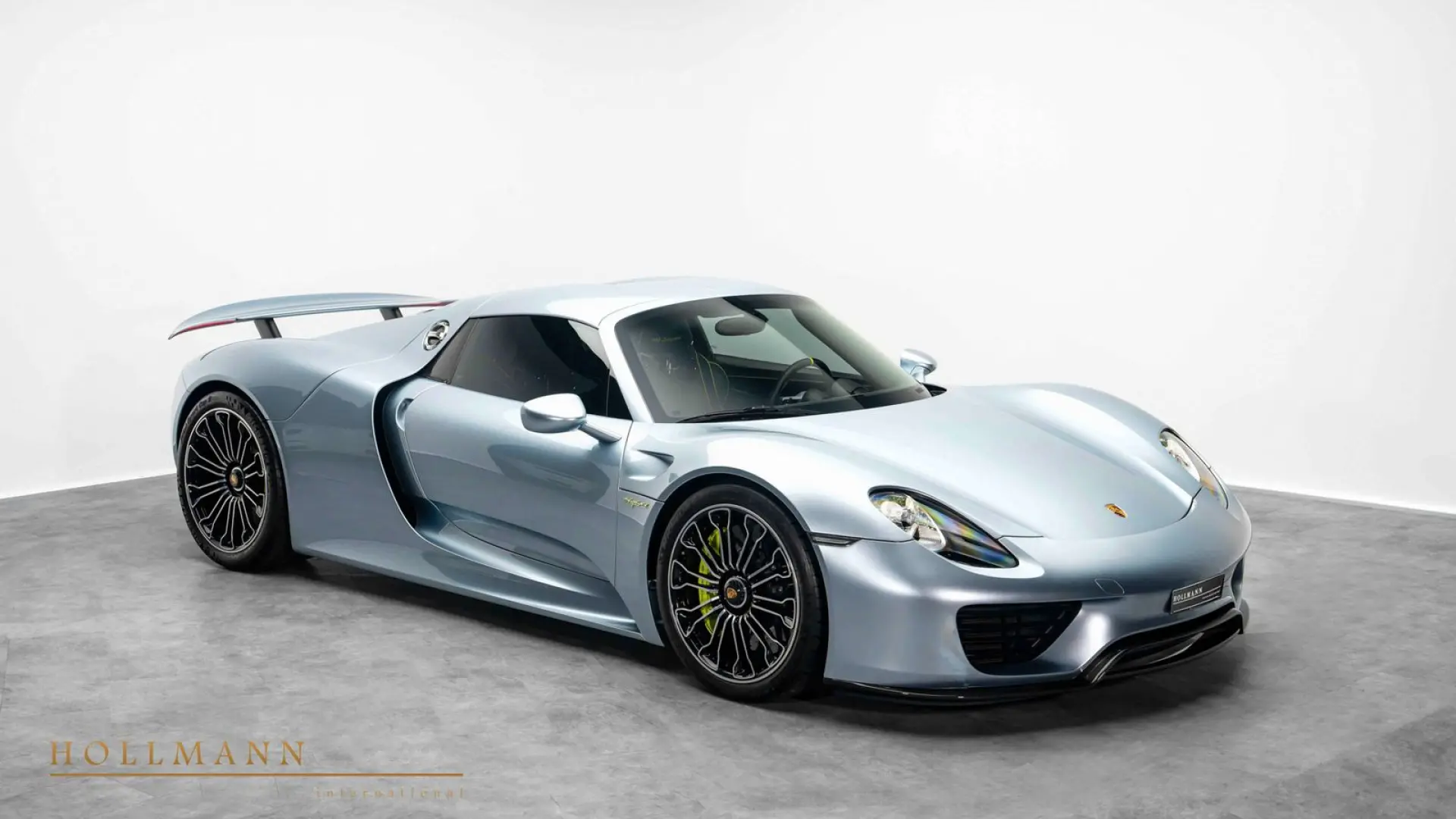 Porsche 918