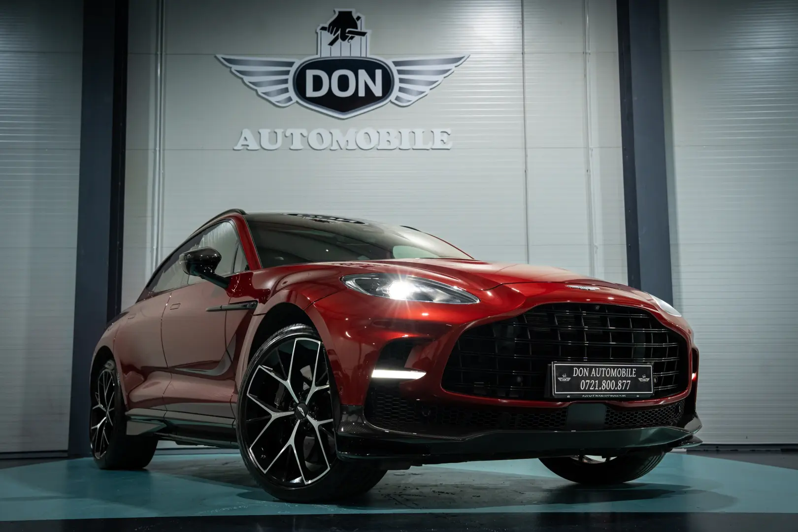 Aston Martin Dbx