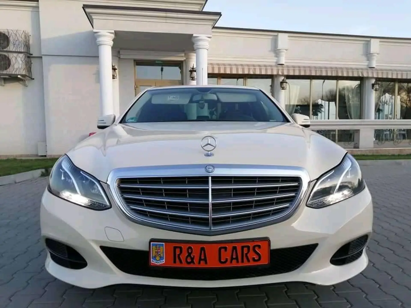 Mercedes-Benz E 250
