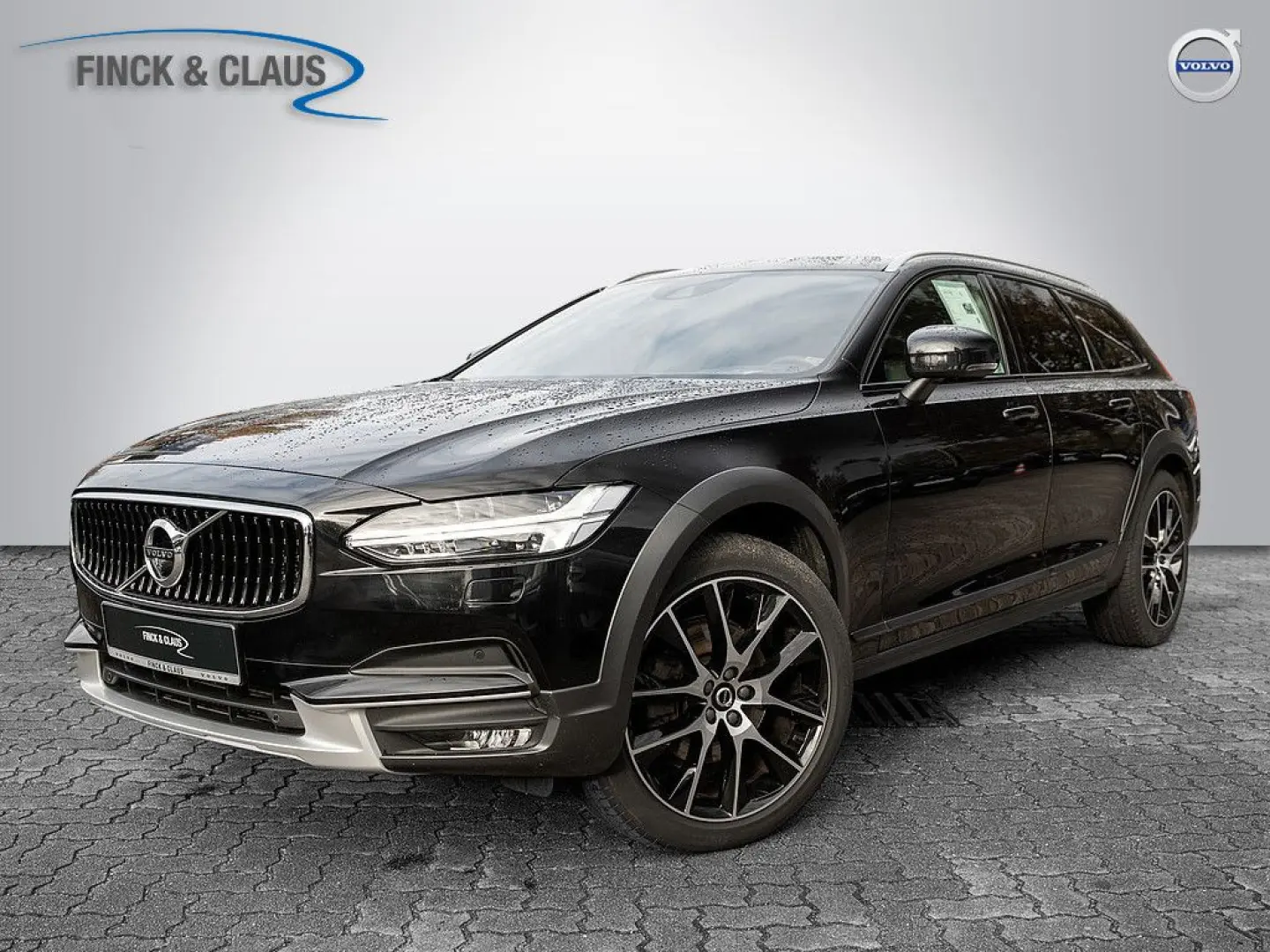 Volvo V90 Cross Country