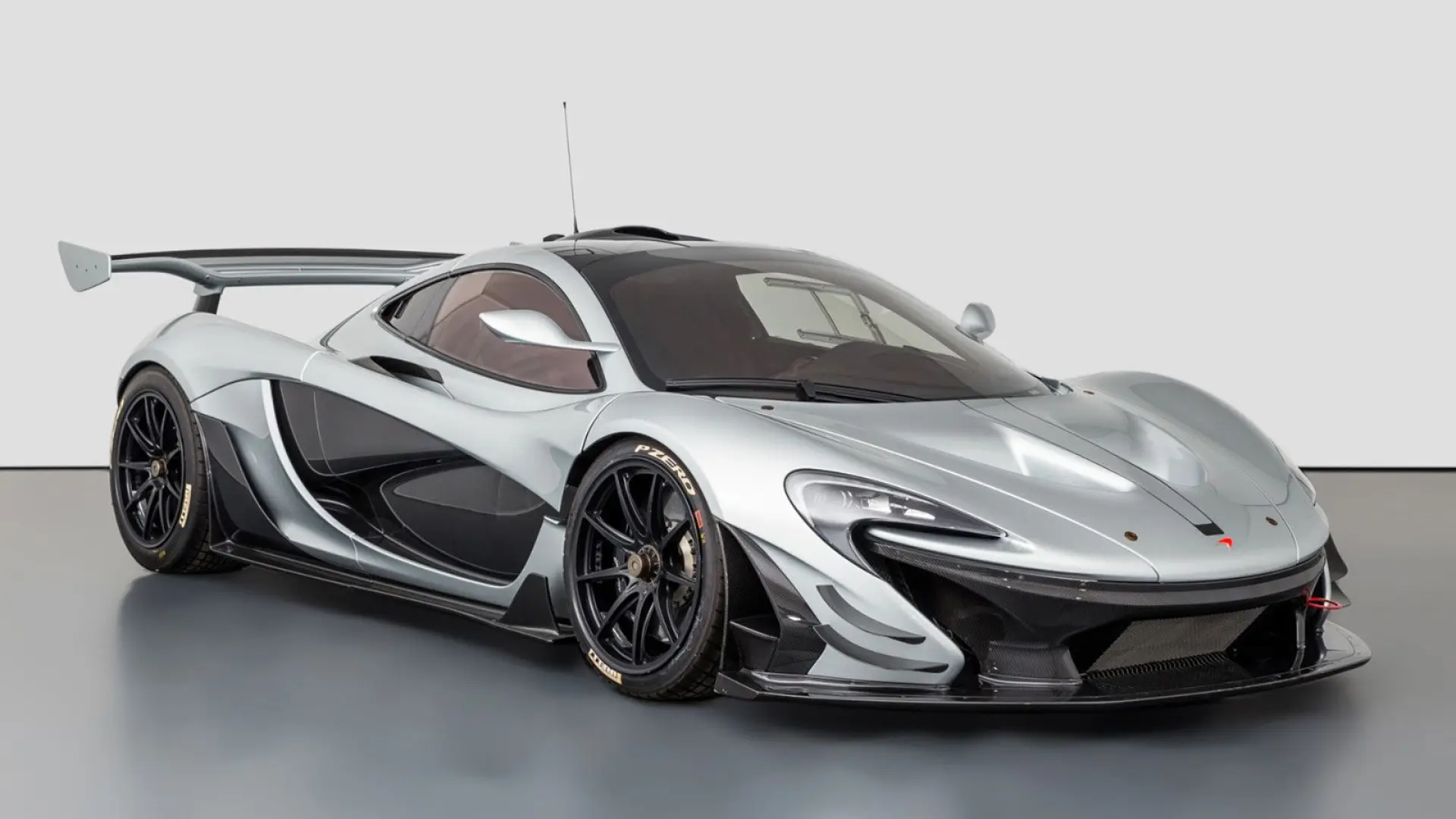 McLaren P1