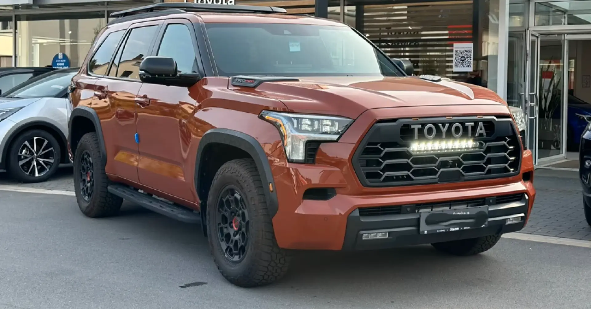 Toyota Sequoia