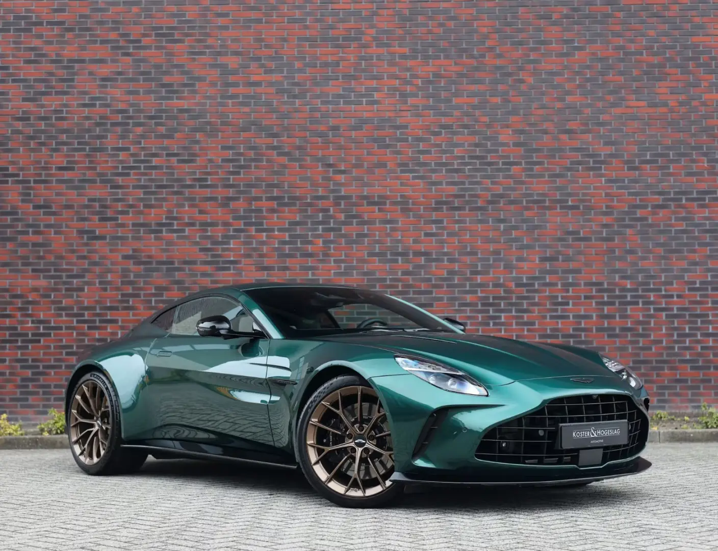 Aston Martin V8 Vantage