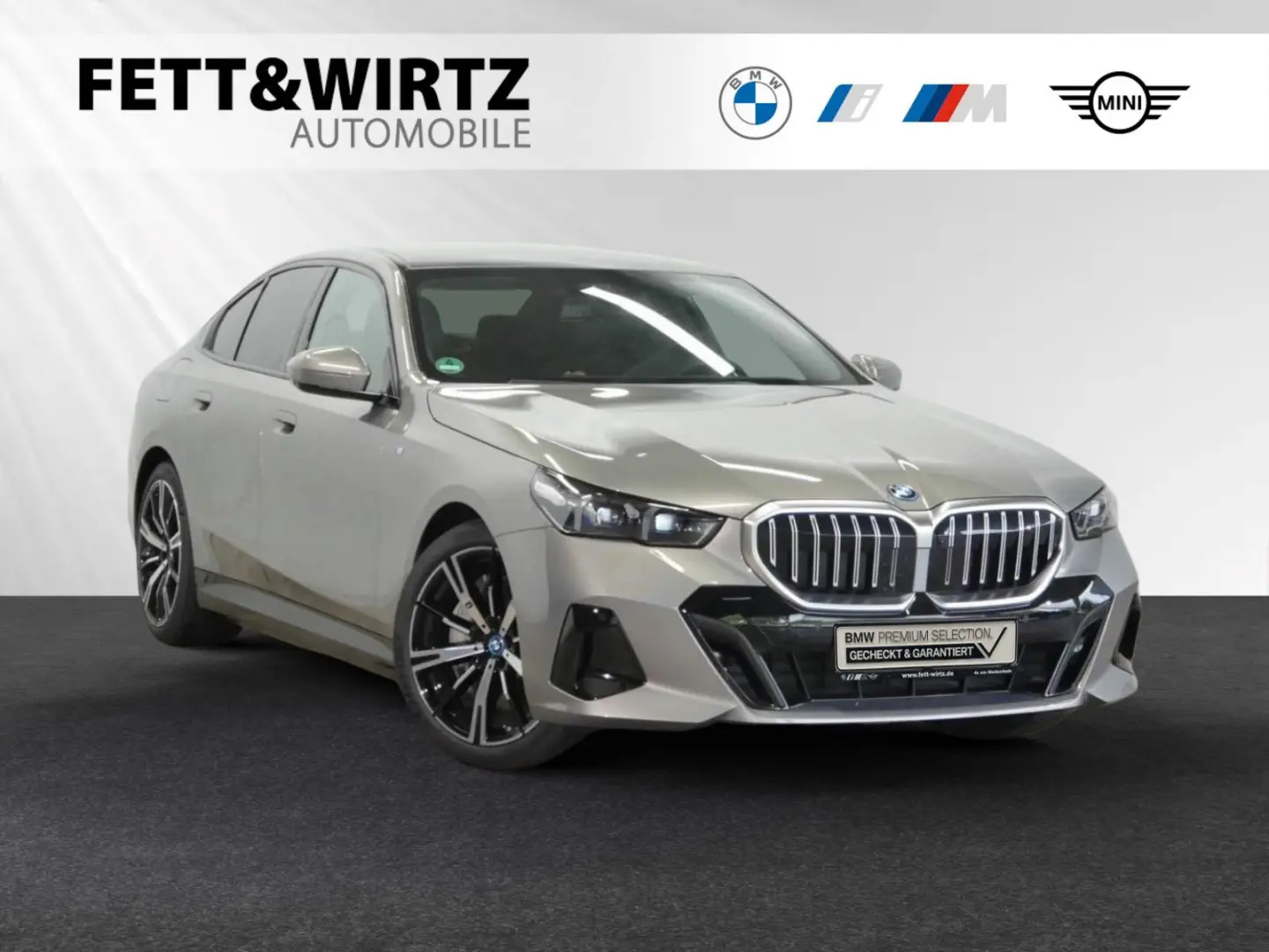 550e xDrive € 1.190 Zubehörbonus M Sport