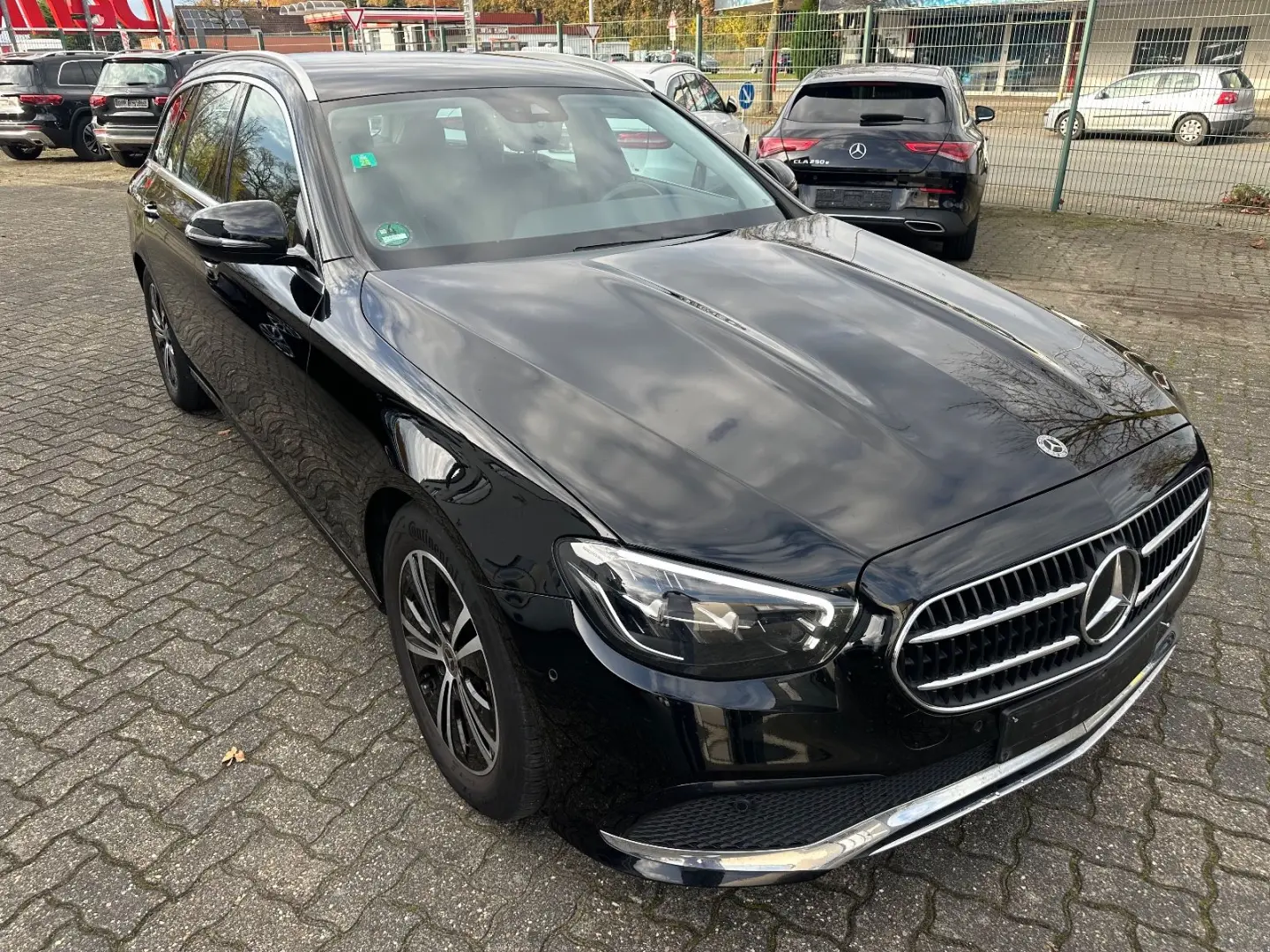 Mercedes-Benz E 220