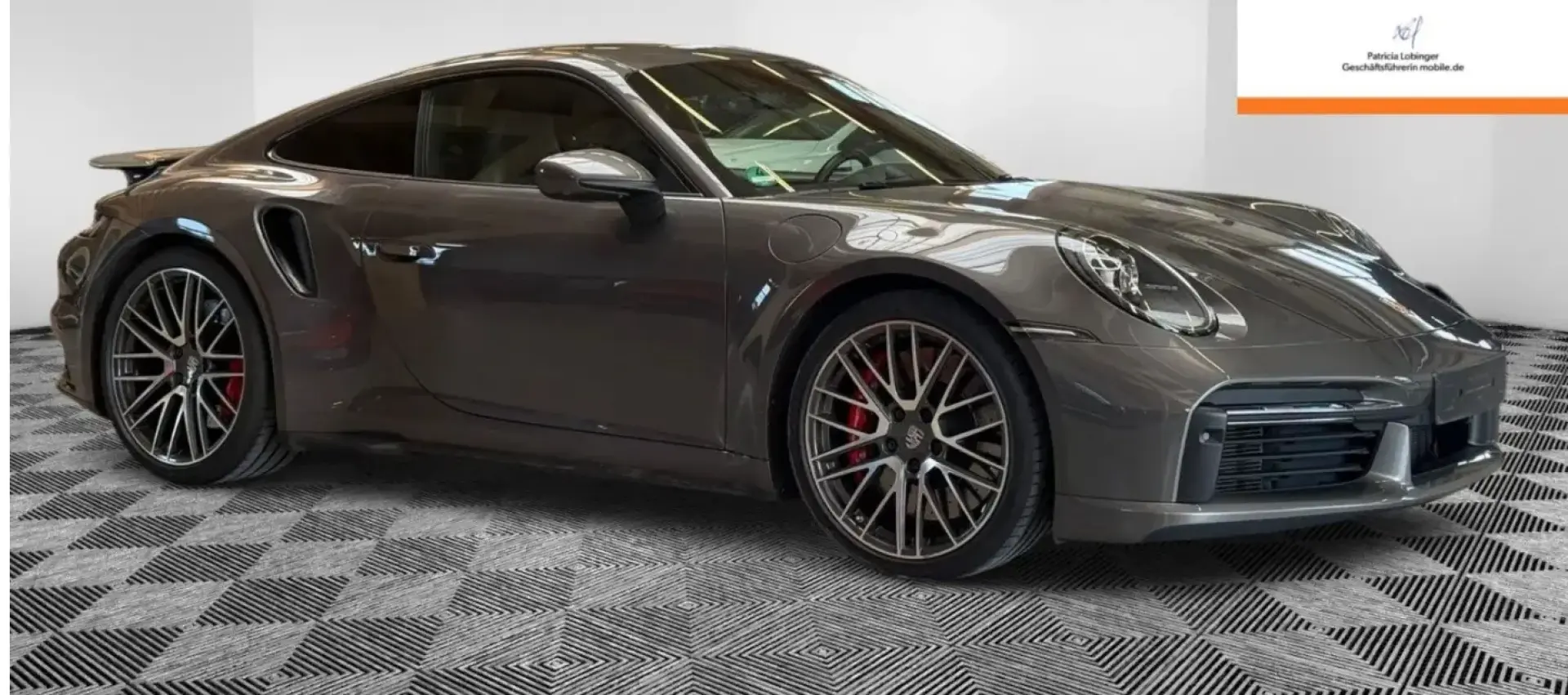 Porsche 992