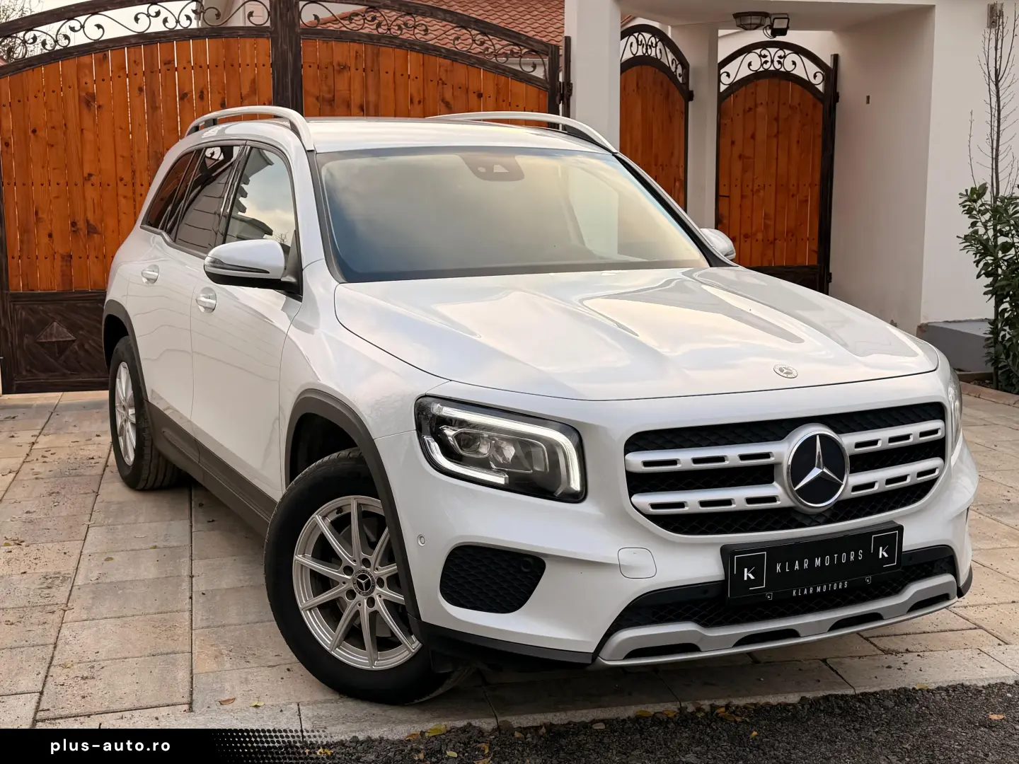 Mercedes-Benz GLB 200