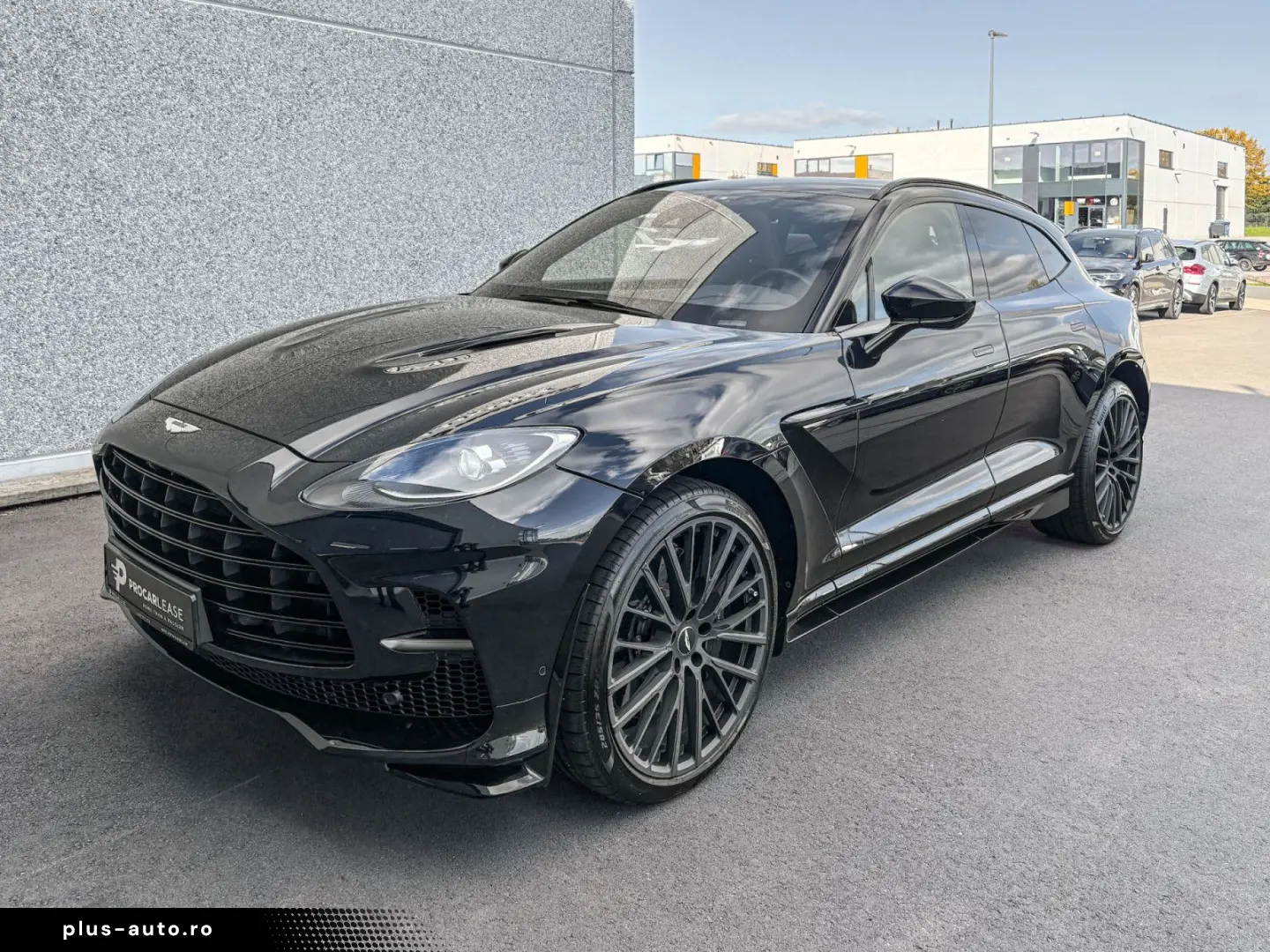 Aston Martin Dbx