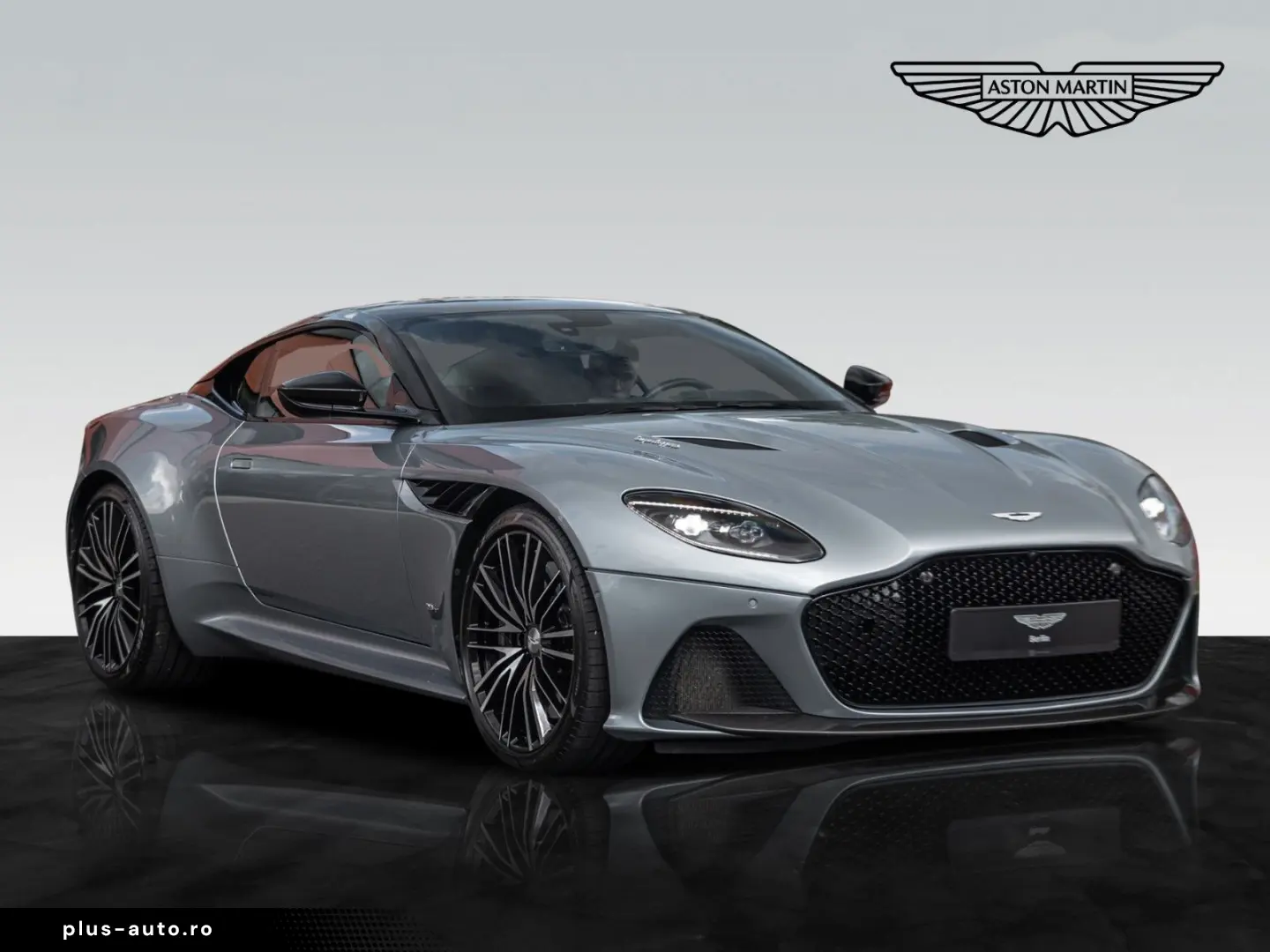 Aston Martin Dbs