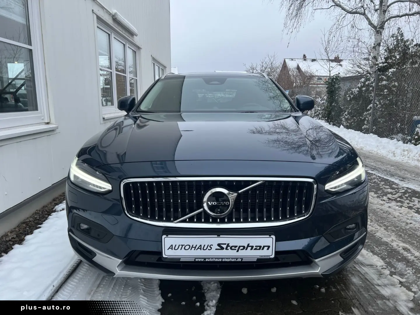 Volvo V90 Cross Country