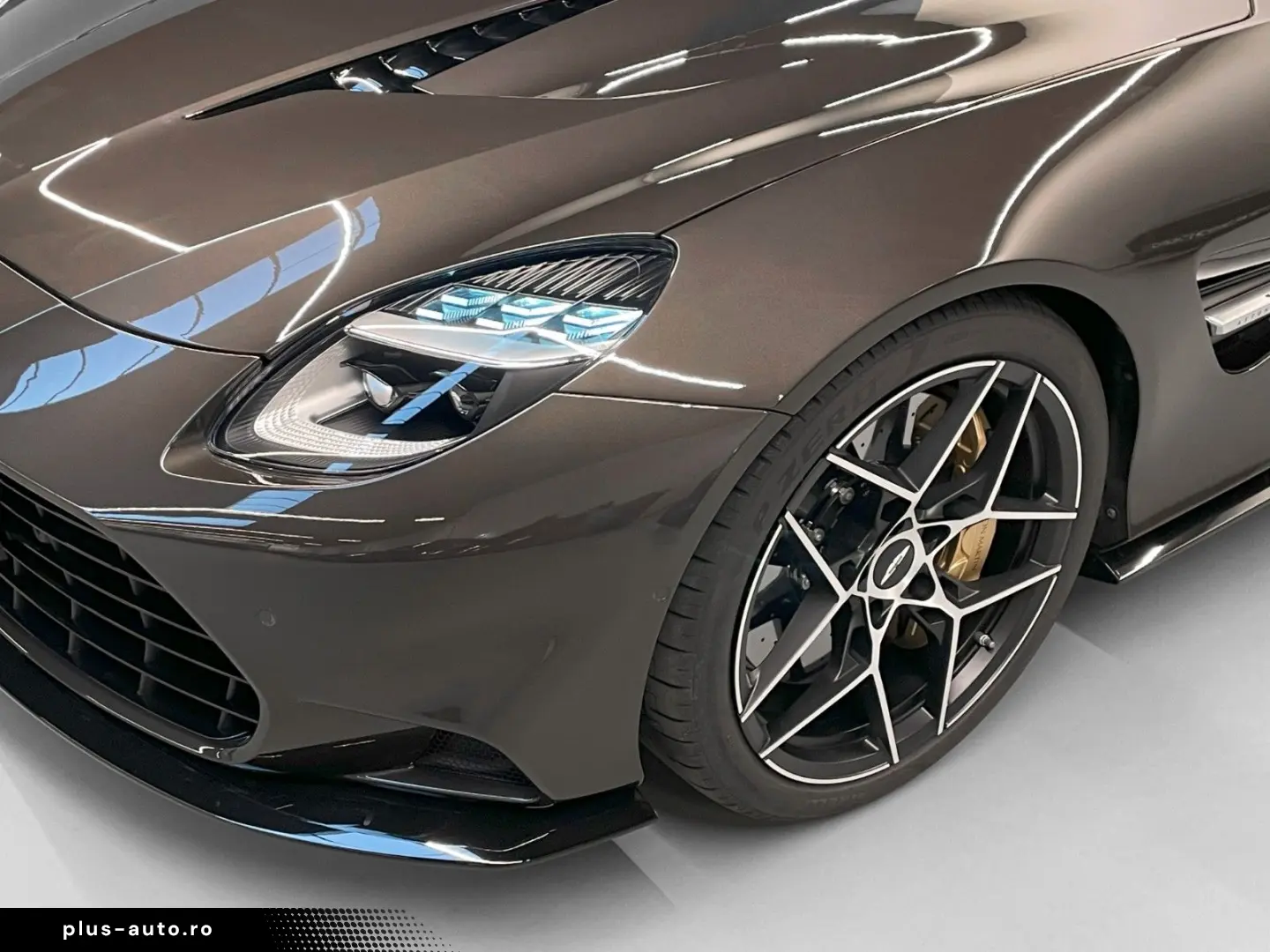 Aston Martin Vanquish