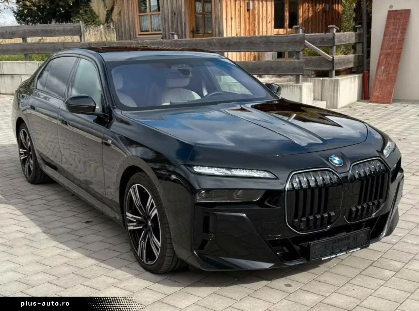 BMW 740