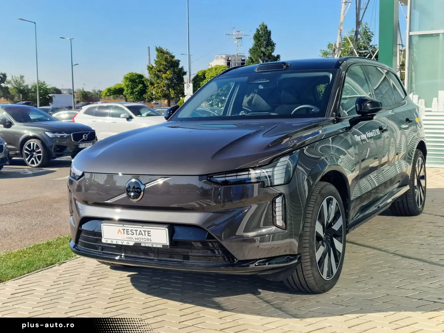 Volvo Ex90