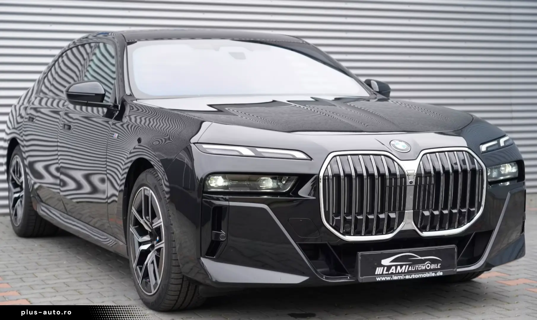 BMW 740
