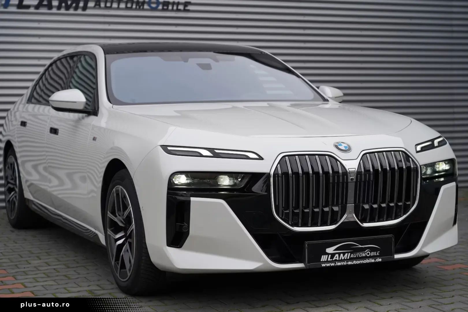 BMW 740