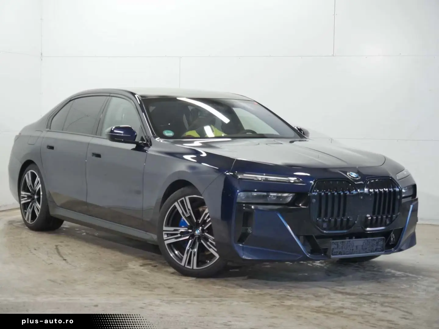 BMW 740