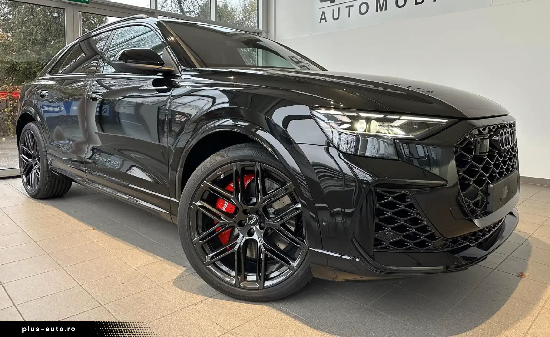Audi Rsq8