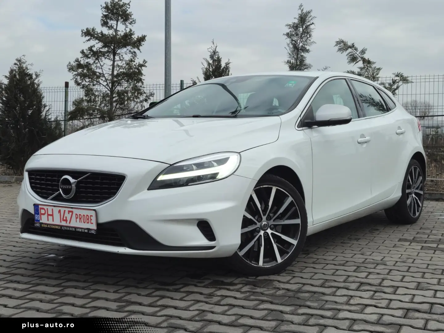Volvo V40