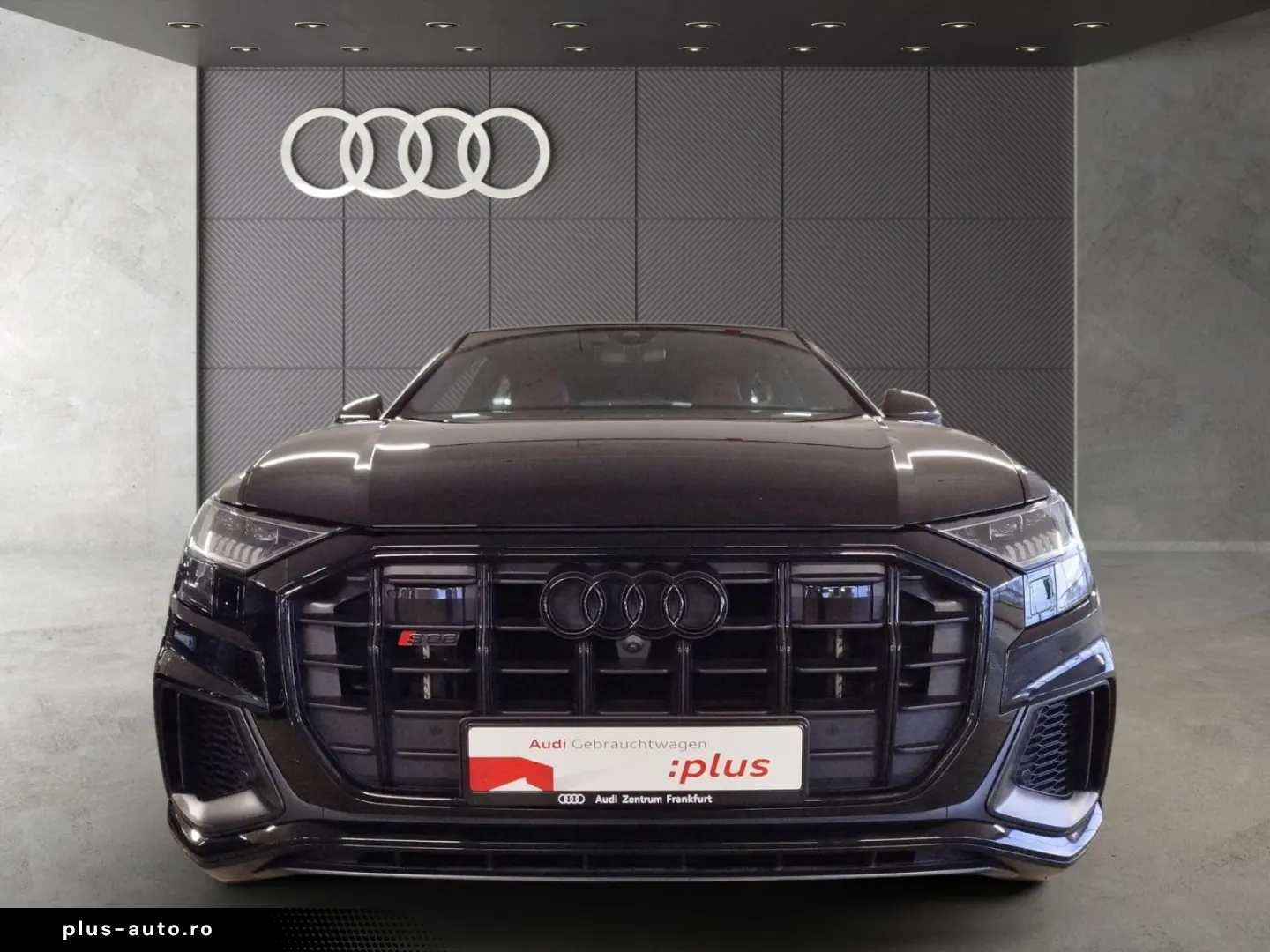 Audi Sq8