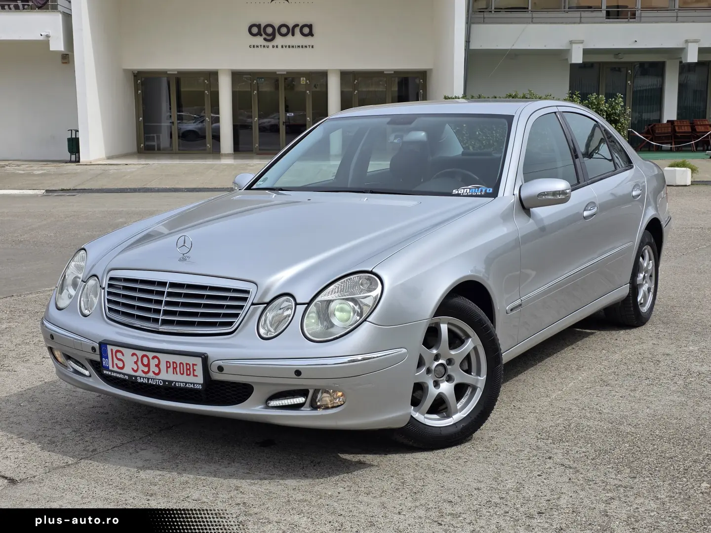Mercedes-Benz E 220