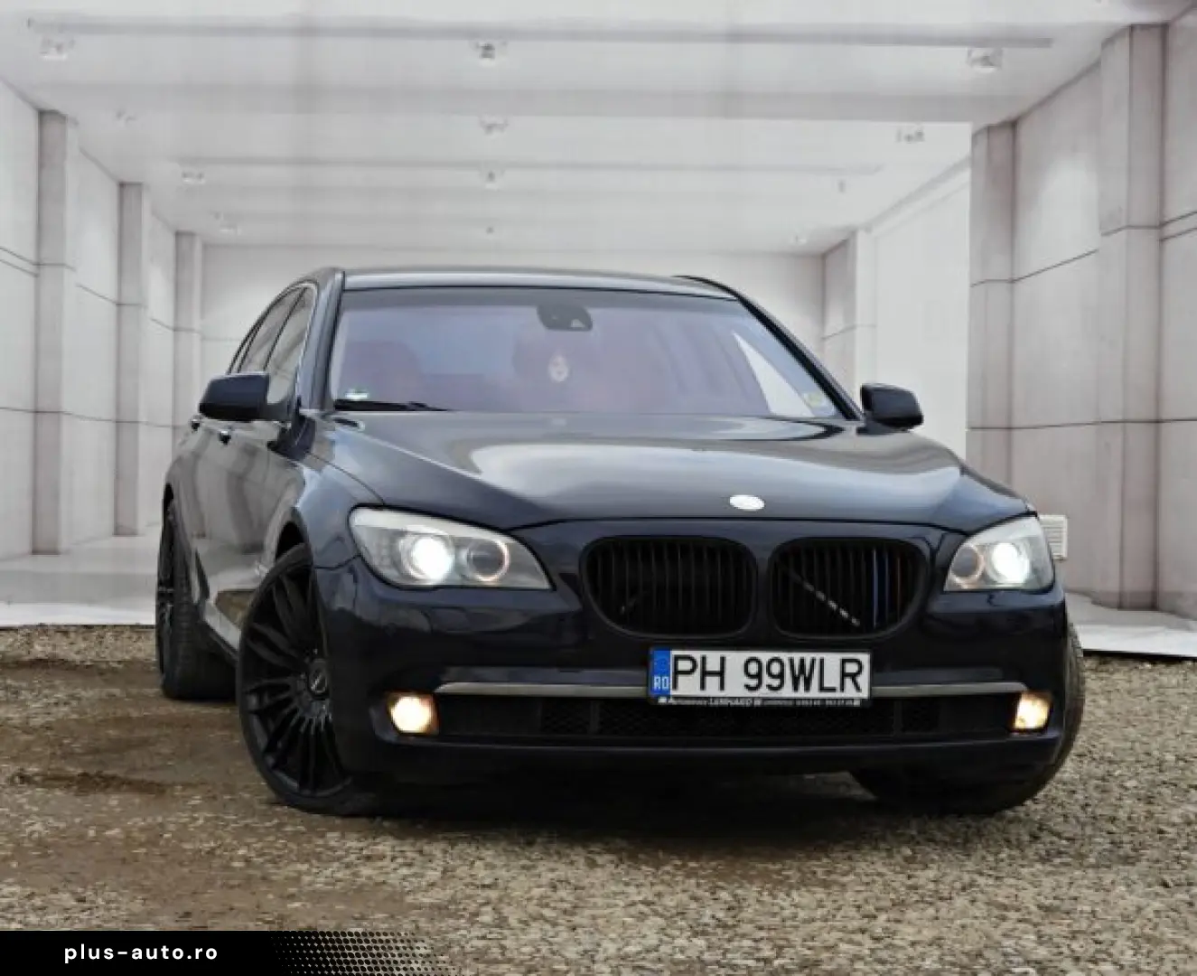 BMW 730
