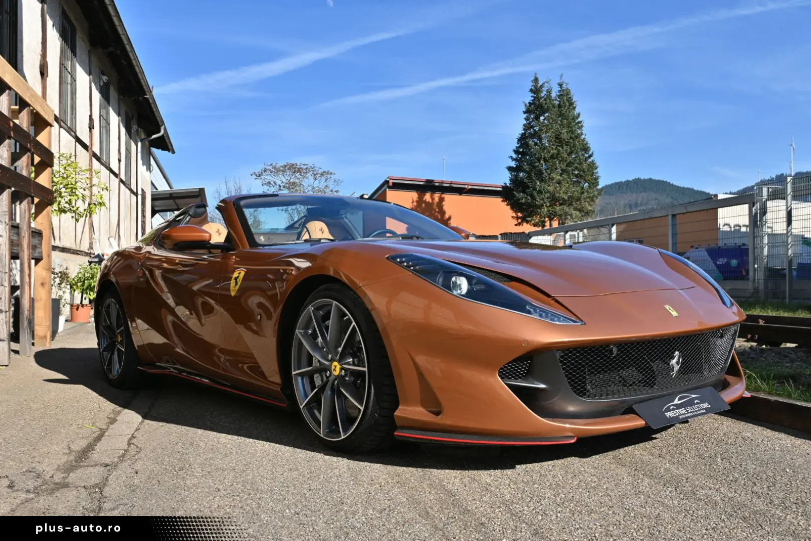 Ferrari 812