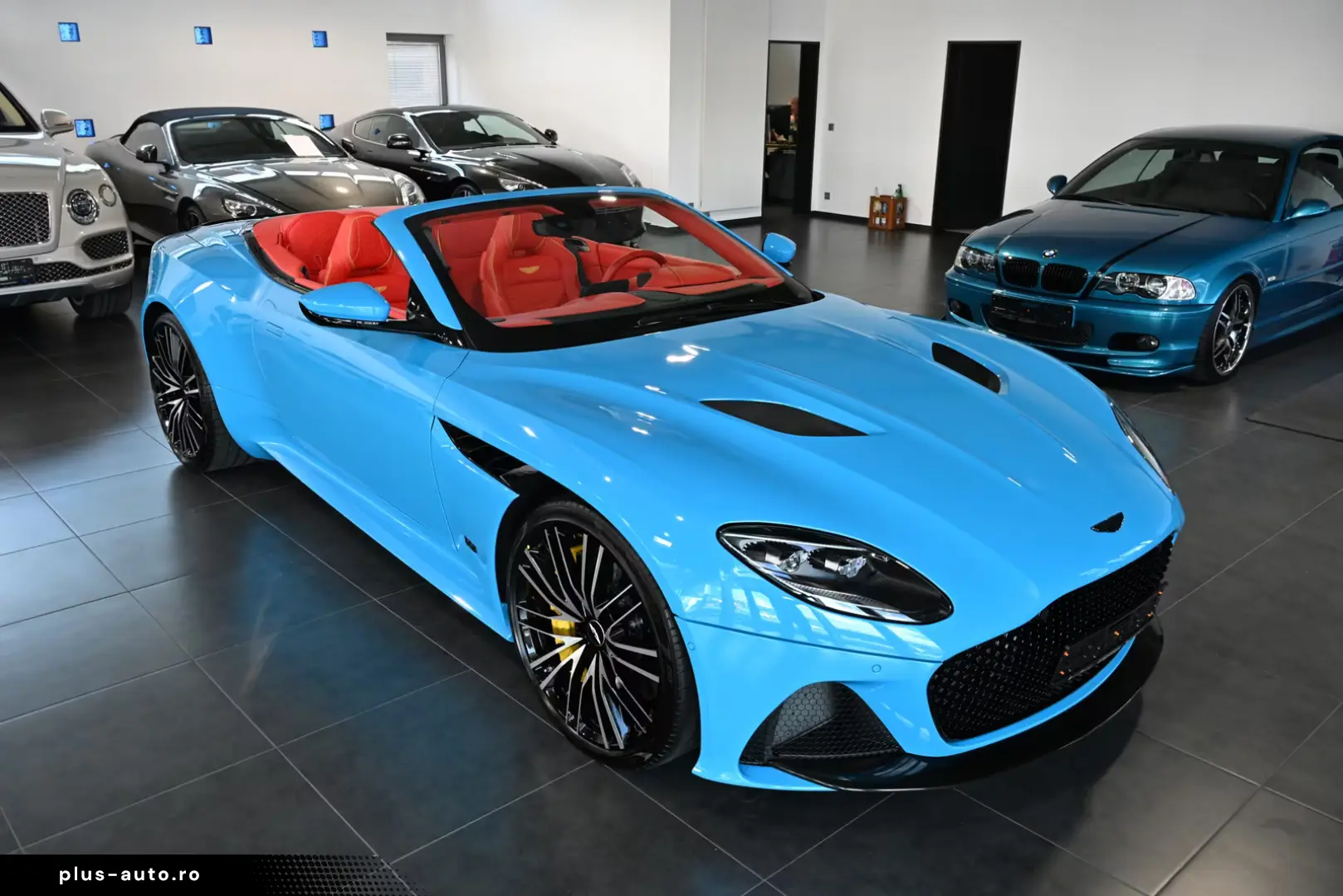Aston Martin Dbs