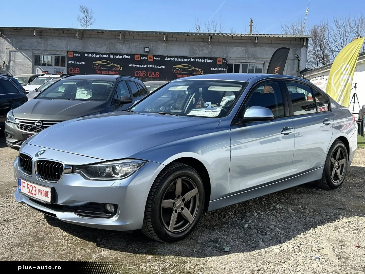 BMW 320