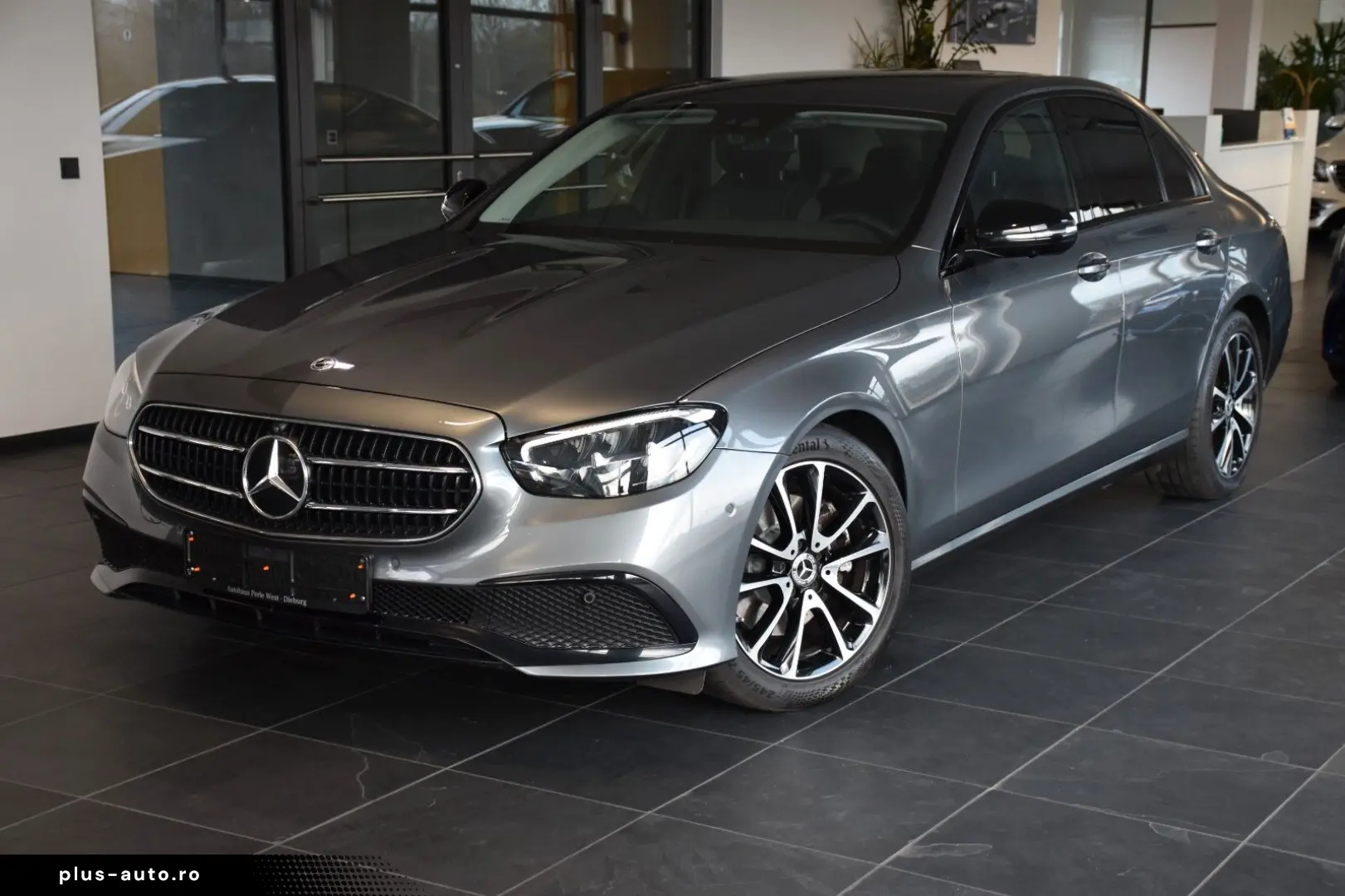 Mercedes-Benz E 220