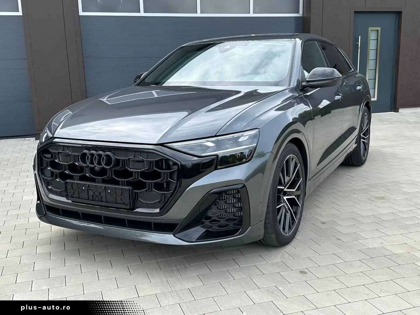 Audi Sq8