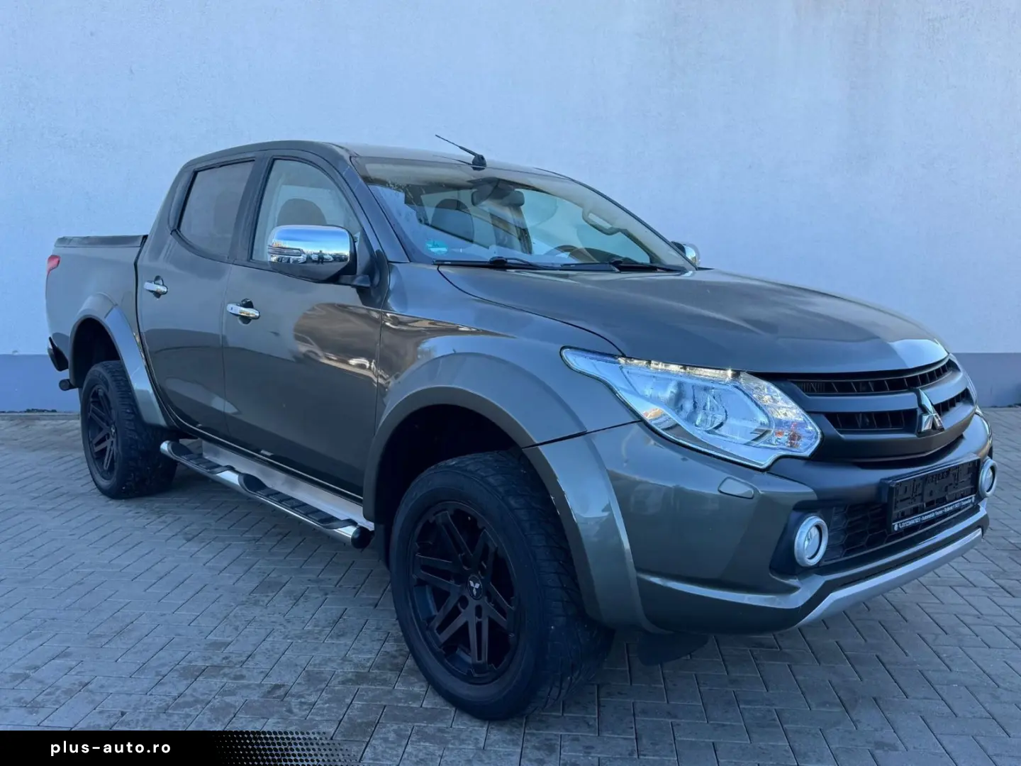 Mitsubishi L200