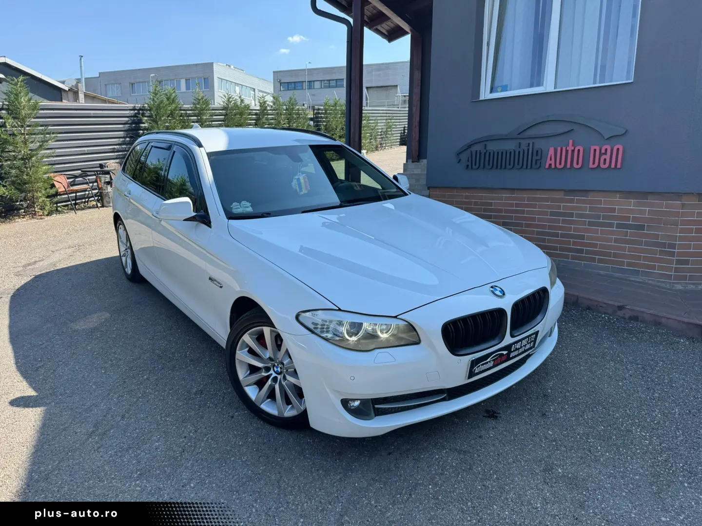 BMW 525