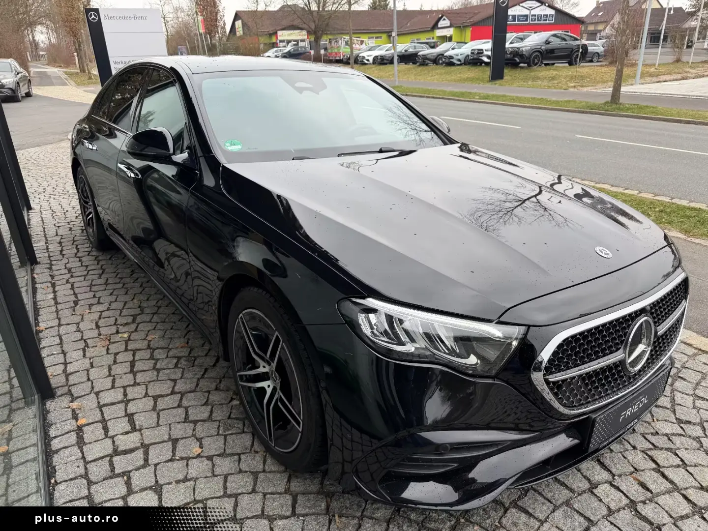 Mercedes-Benz E 200