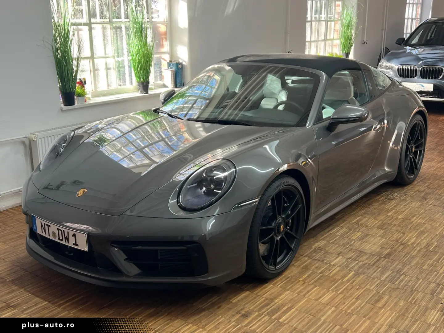 Porsche 992