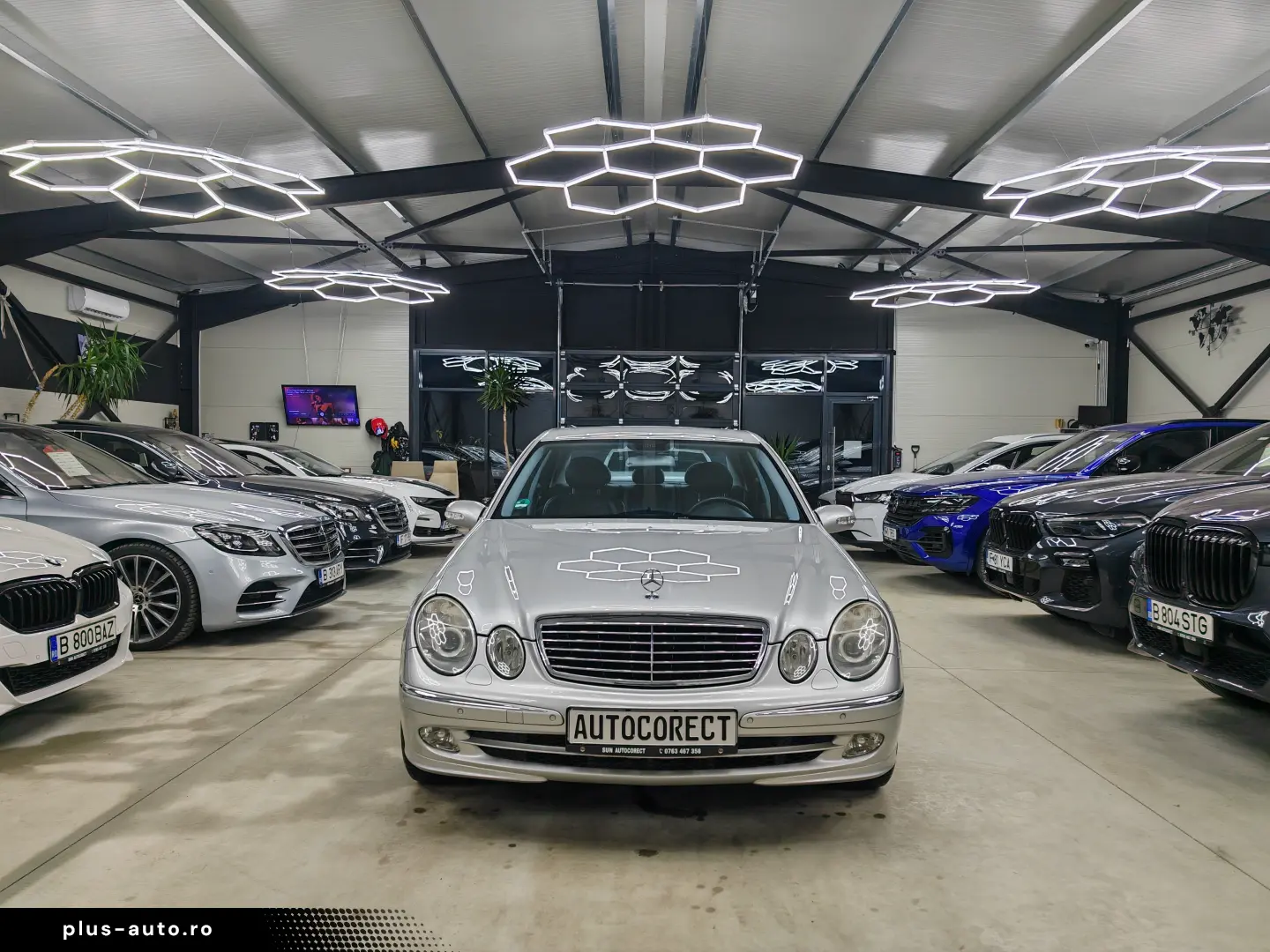 Mercedes-Benz E 220
