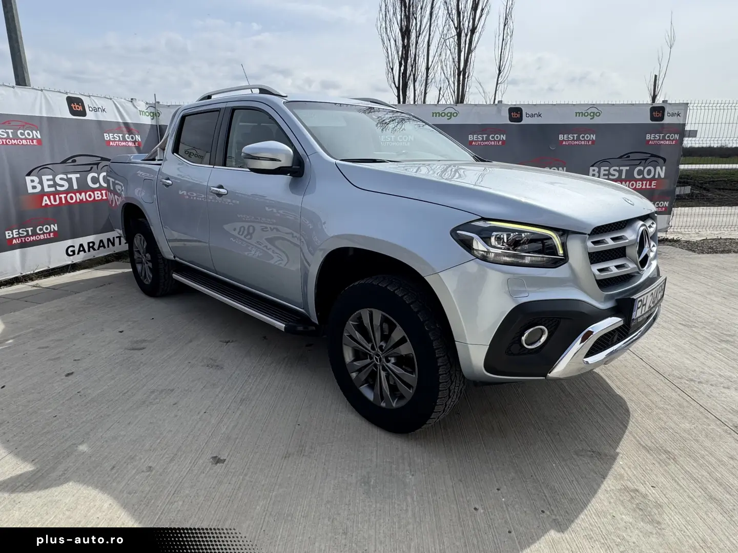 Mercedes-Benz X 250