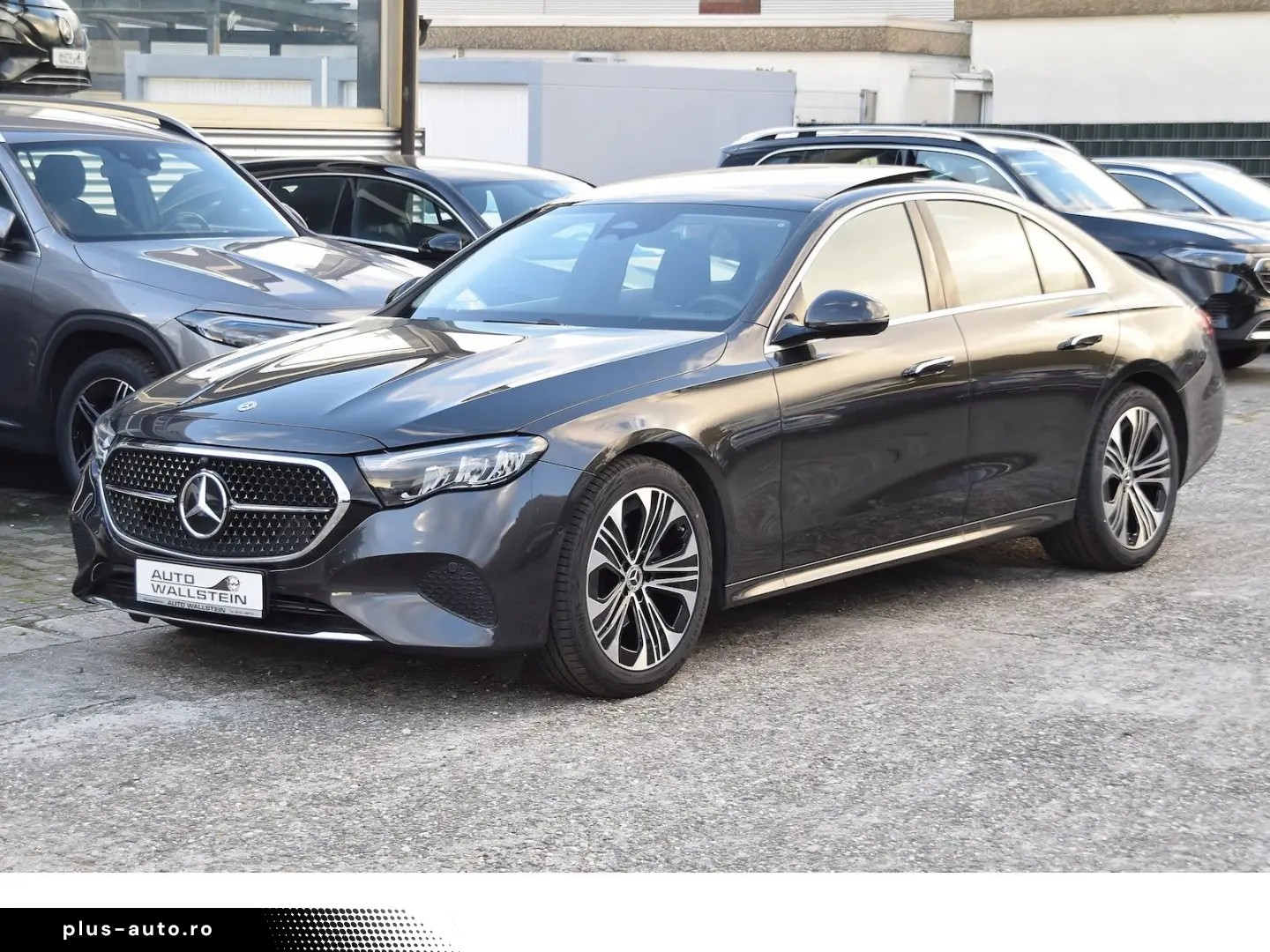 MERCEDES-BENZ E 200 Avantgarde Advanced Pano Distronic