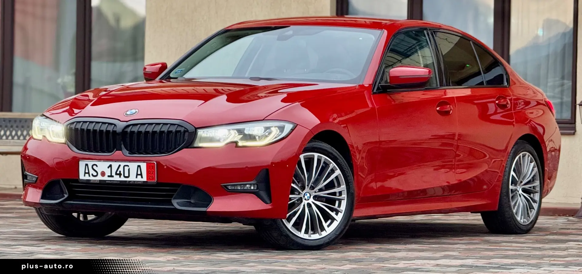 BMW 320