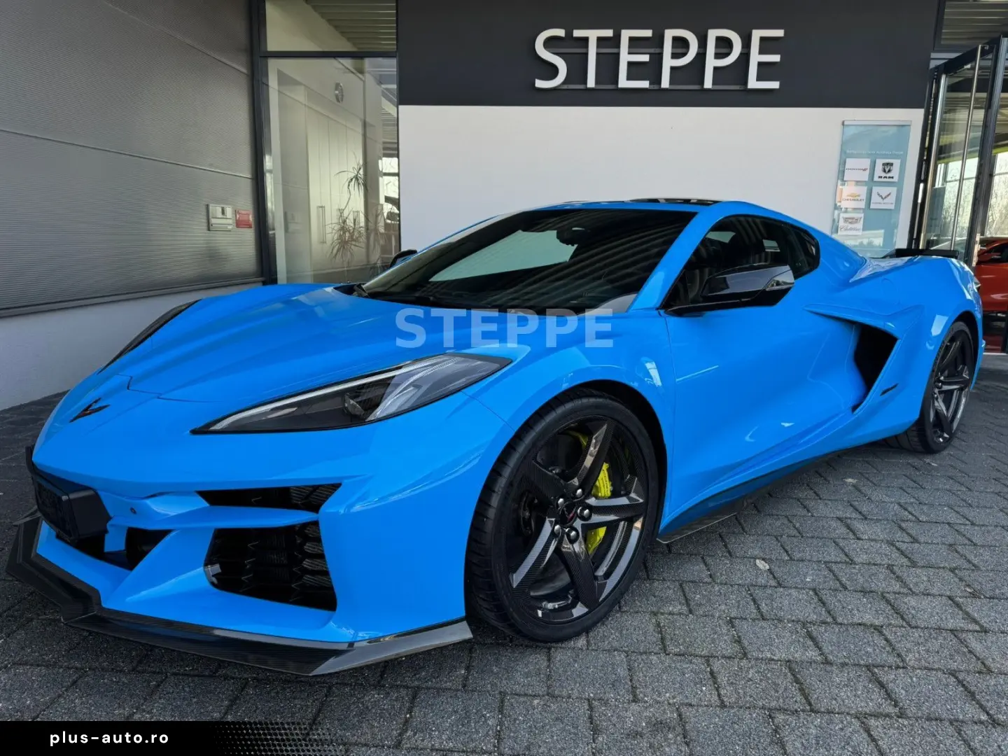 Corvette C8