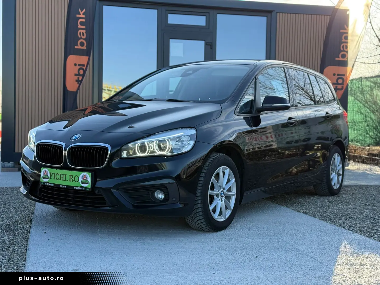 BMW 218