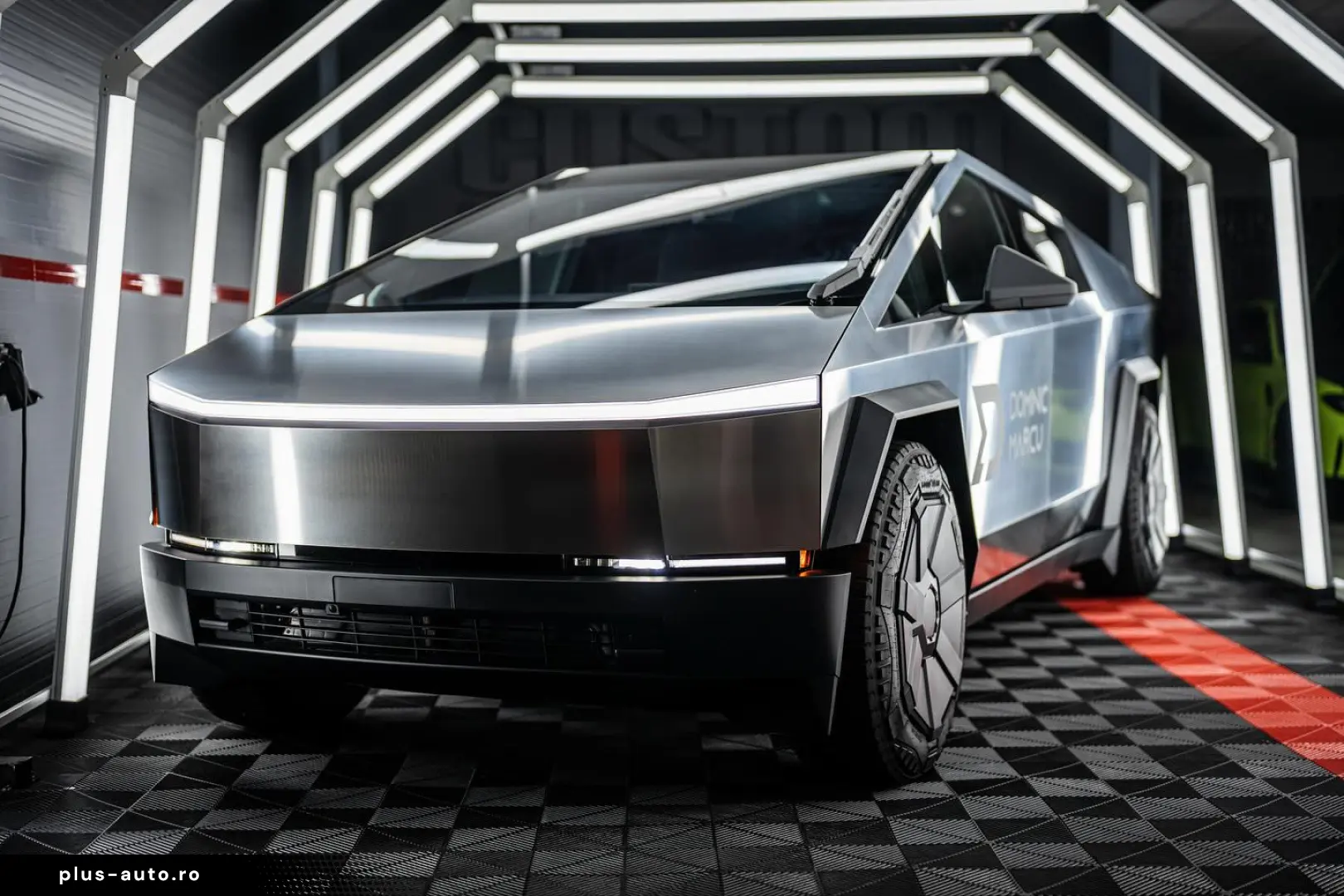 Tesla Altele